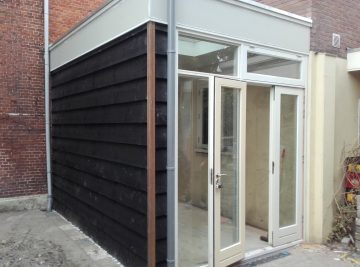 Smit Onderhoudsbedrijf de aannemer in Den Haag en werkt sinds 1980 aan aanbouw, dakkapel en verbouwt en renoveert badkamer, keuken en metselwerk en gevels.