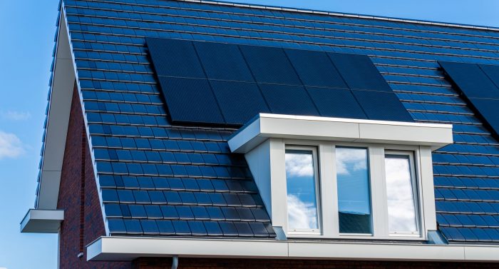 Smit Onderhoudsbedrijf de aannemer in Den Haag en werkt sinds 1980 aan aanbouw, dakkapel en verbouwt en renoveert badkamer, keuken en metselwerk en gevels.